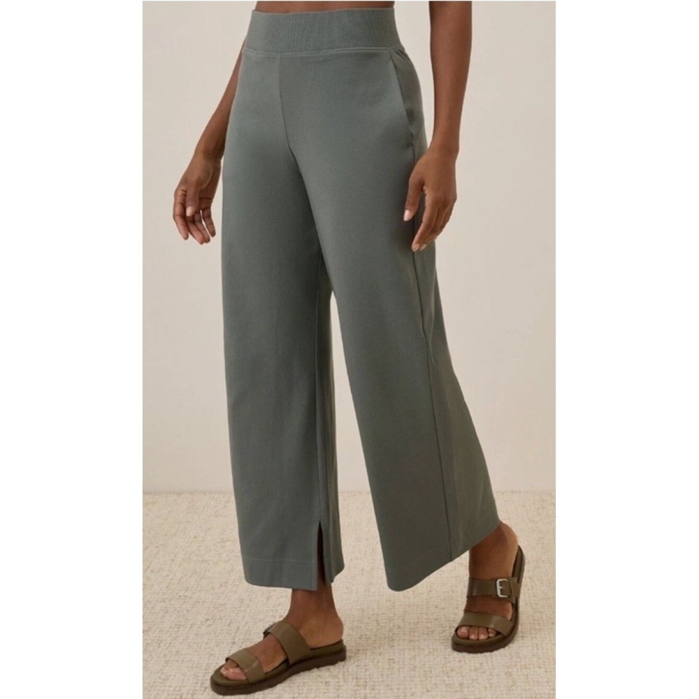 Pact Women's Airplane Wide Leg Pant Castor Green 26" Inseam Cropped Size Large - Picture 1 of 8